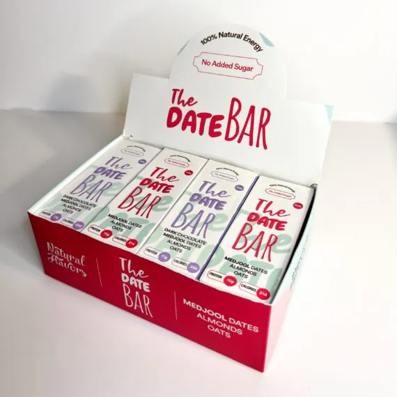 مجدول ديلايتس - سناك طبيعي يجمع بين التمر الفاخر والنكهة الصحية Medjool Delights – Premium Date Bars with Almonds & Oats for Clean Energy and Natural Flavor