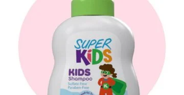 Superkids Kids Shampoo Green Apple Fragrance 300ml – tear-free gentle shampoo for kids سوبر كيدز شامبو للأطفال بالتفاح الاخضر 300 مل – شامبو لطيف وآمن للأطفال برائحة التفاح