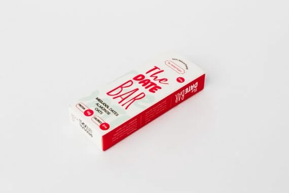 بار تمر مجدول ولوز من Dates 'n Flavors – 60 جم غني بالبروتين Medjool Date and Almond Bar – 60g Natural Protein Snack by Dates 'n Flavors